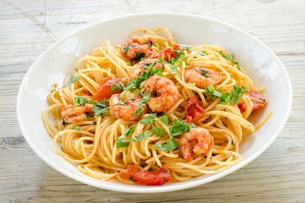 Готовим спагетти с морепродуктами