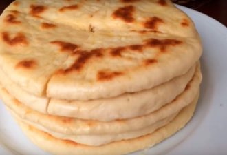Турецкий хлеб на сковородке: вкусно, сытно и при этом диетично